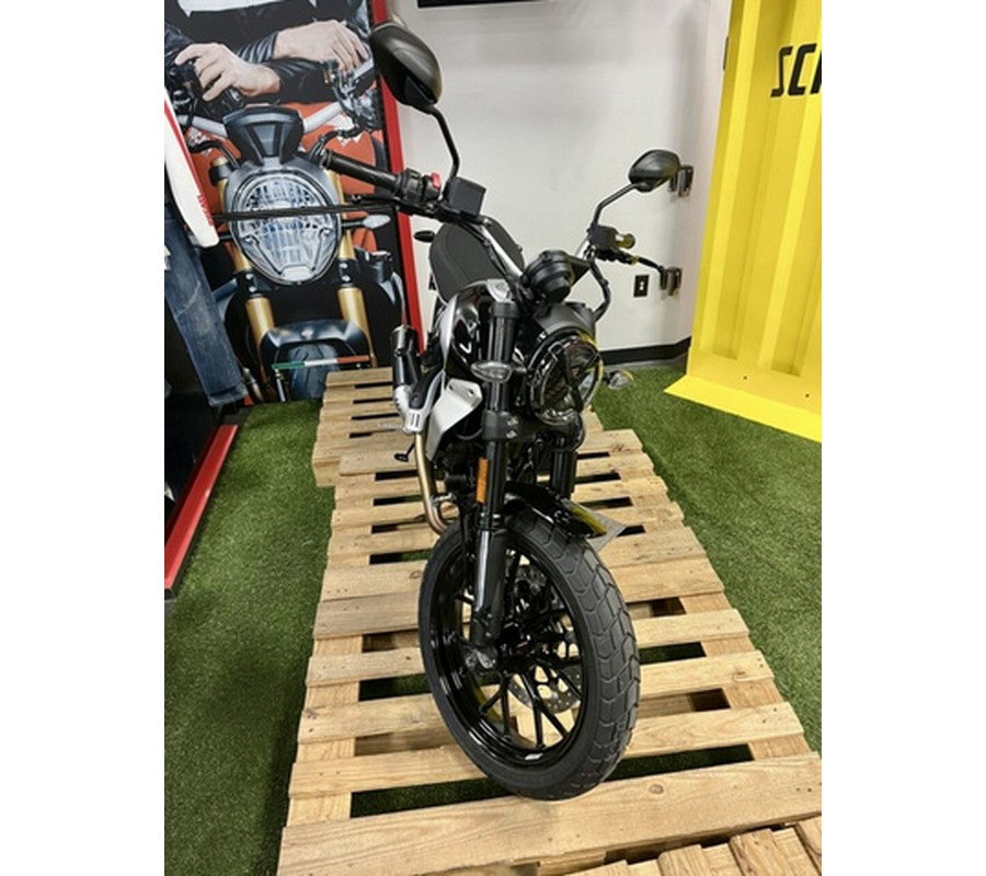 2025 Ducati Scrambler Icon Dark Icon Thrilling Black
