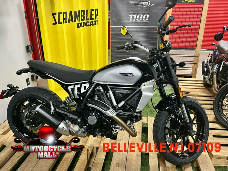 2025 Ducati Scrambler Icon Dark Icon Thrilling Black