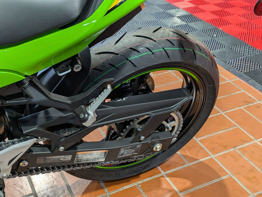 2025 Kawasaki Ninja 500 KRT Edition