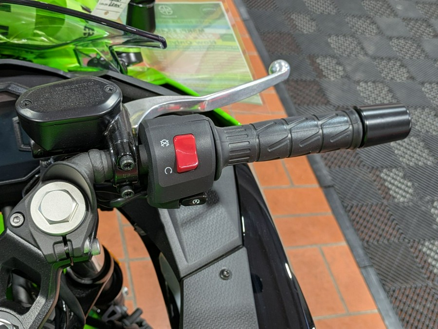 2025 Kawasaki Ninja 500 KRT Edition