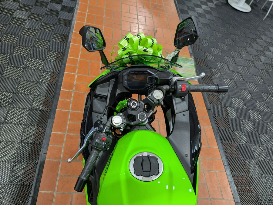 2025 Kawasaki Ninja 500 KRT Edition