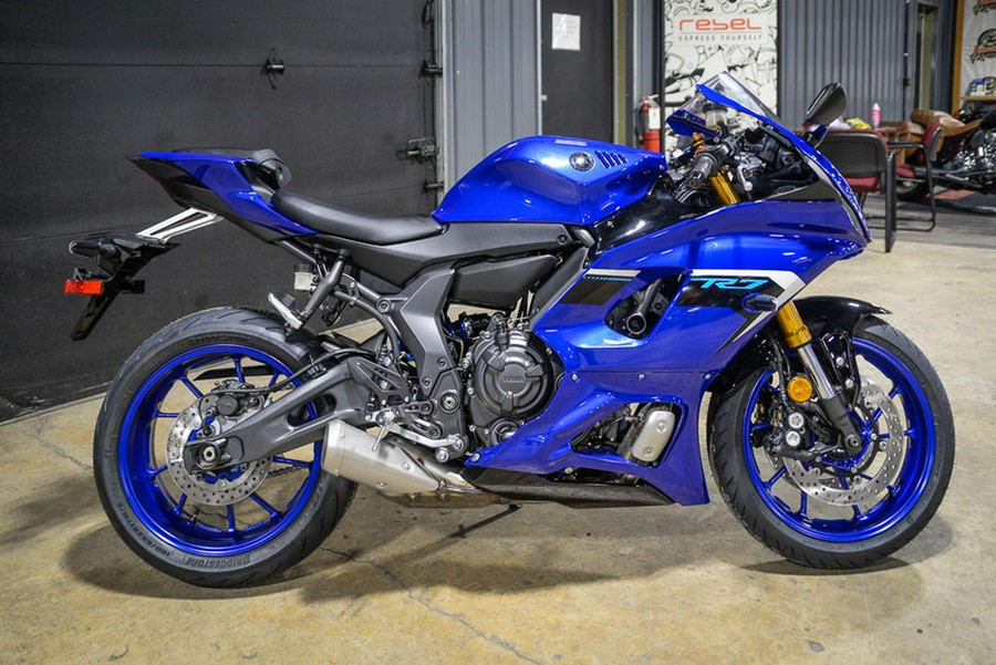 2025 Yamaha YZF-R7