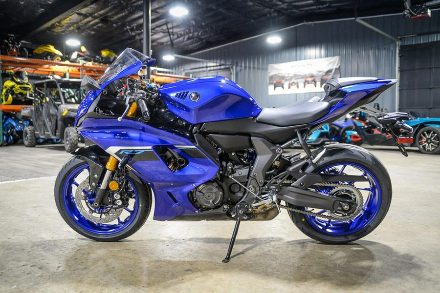 2025 Yamaha YZF-R7