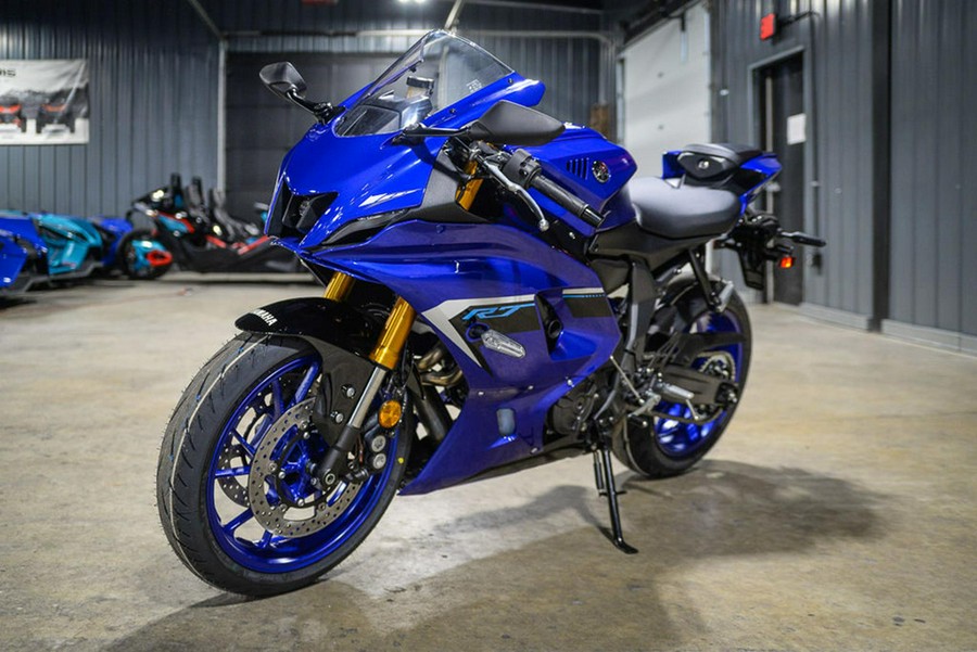 2025 Yamaha YZF-R7