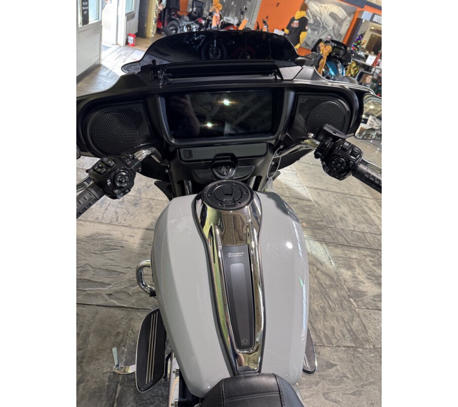 2024 Harley-Davidson Street Glide