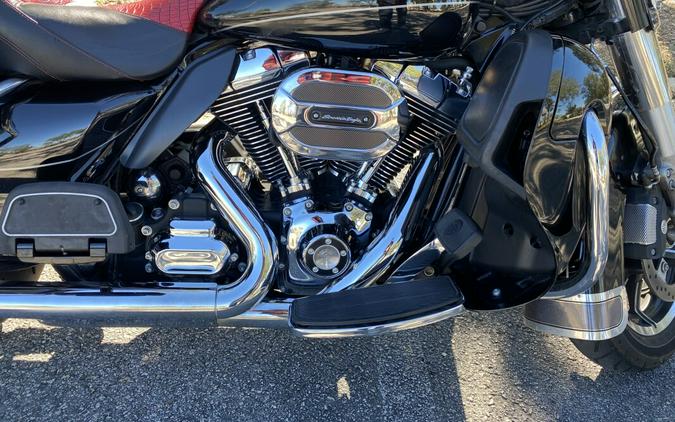2014 Harley-Davidson® Ultra Limited FLHTK