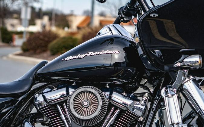 FLTRX 2019 Road Glide®