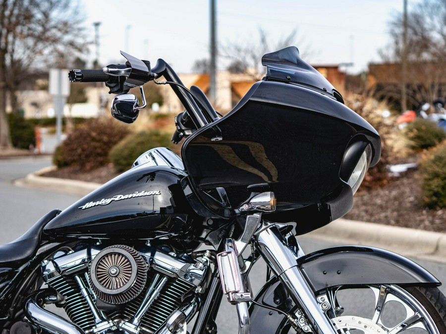 FLTRX 2019 Road Glide®