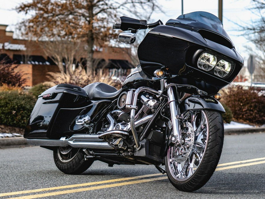 FLTRX 2019 Road Glide®