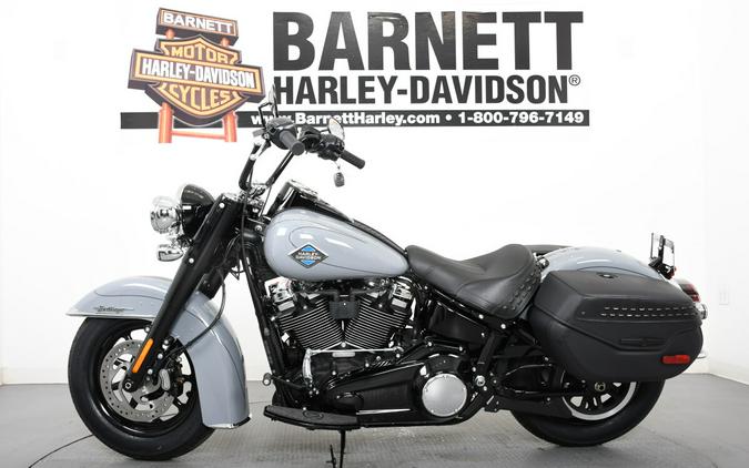 2026 Harley-Davidson® FLHC Heritage Classic®