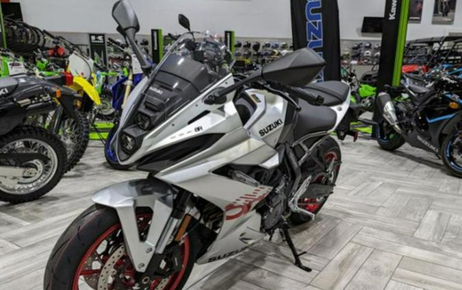 2024 Suzuki GSX-8R