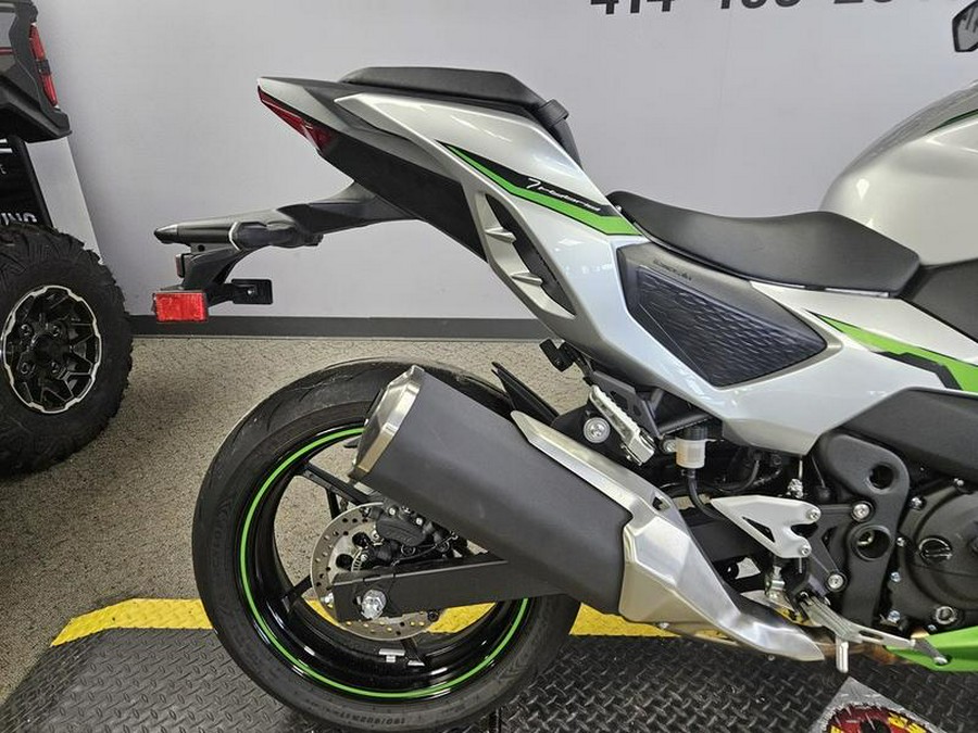 2024 Kawasaki Z7 Hybrid ABS