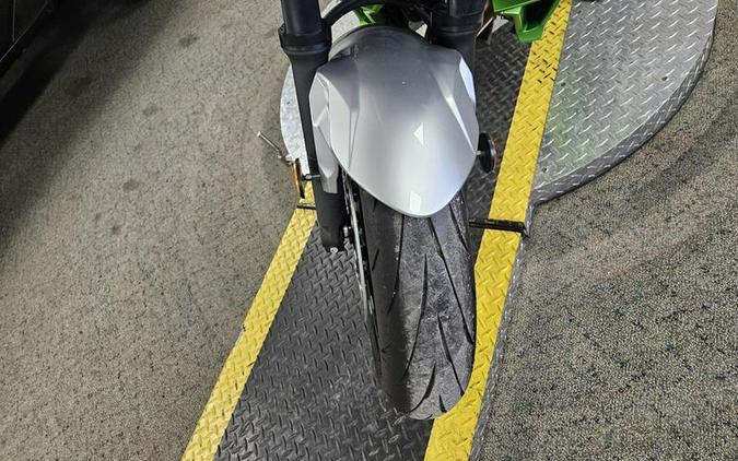 2024 Kawasaki Z7 Hybrid ABS