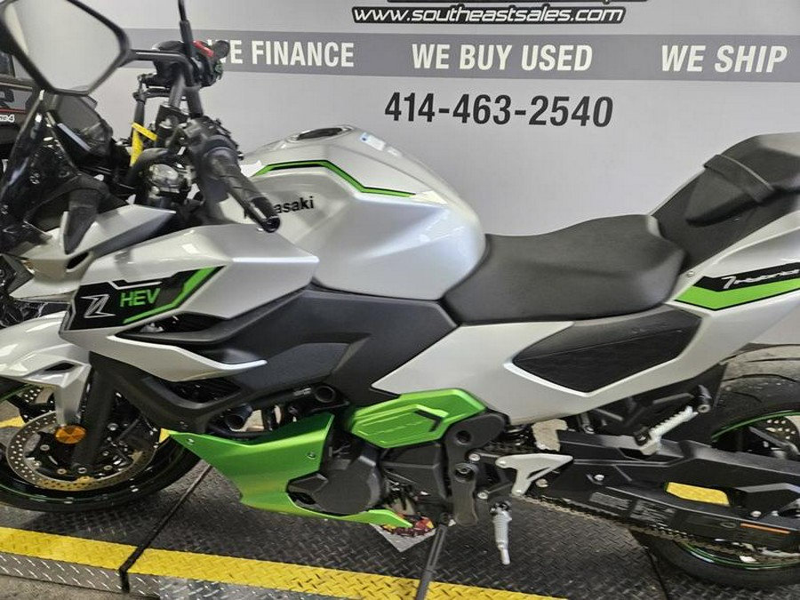 2024 Kawasaki Z7 Hybrid ABS