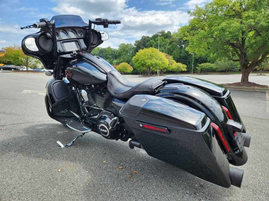 2015 Harley-Davidson Street Glide® CVOT Street Glide®