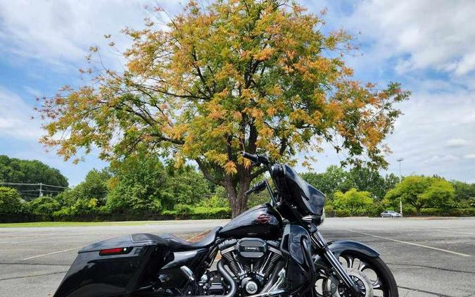 2015 Harley-Davidson Street Glide® CVO™ Street Glide®