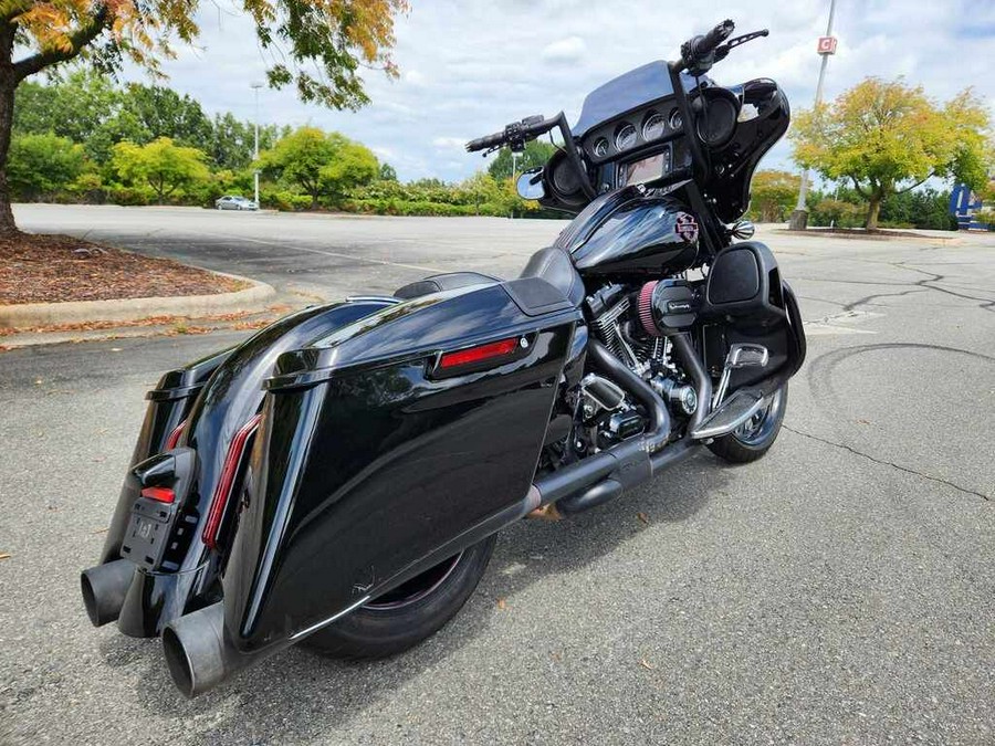 2015 Harley-Davidson Street Glide® CVO™ Street Glide®