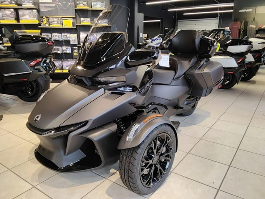 2025 Can-Am Spyder RT Limited Dark Wheels