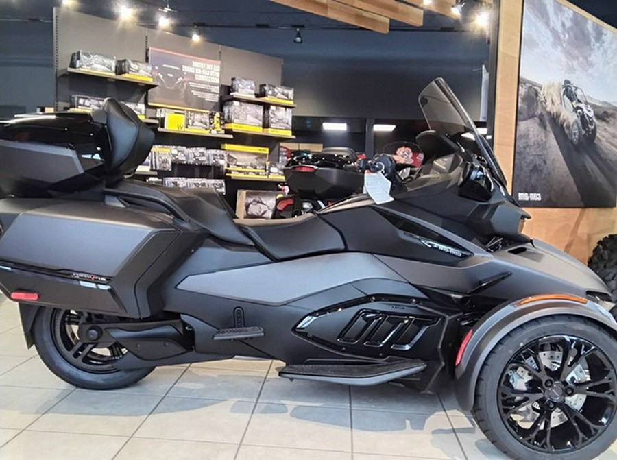 2025 Can-Am Spyder RT Limited Dark Wheels
