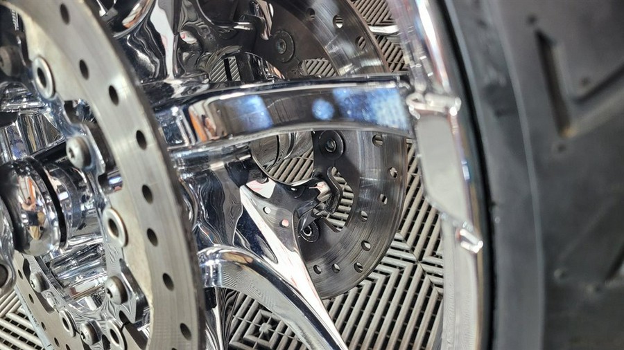 2014 HARLEY DAVIDSON ROAD KING CVO FLHRSE