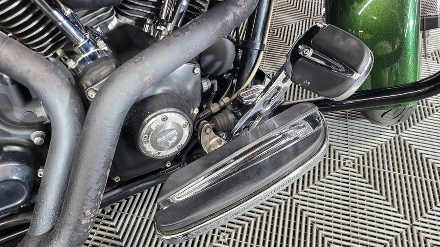 2014 HARLEY DAVIDSON ROAD KING CVO FLHRSE
