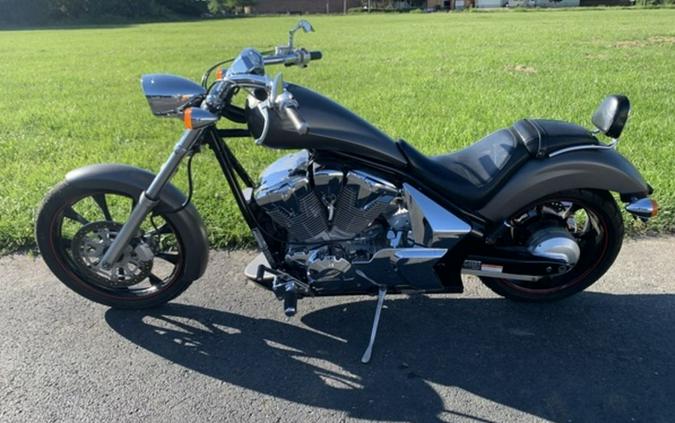 2010 Honda® Fury (VT13CXA)