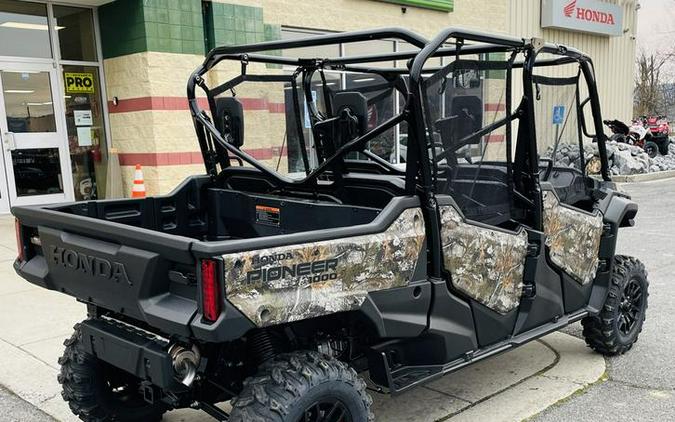 2024 Honda® Pioneer 1000-6 Deluxe Crew Camo