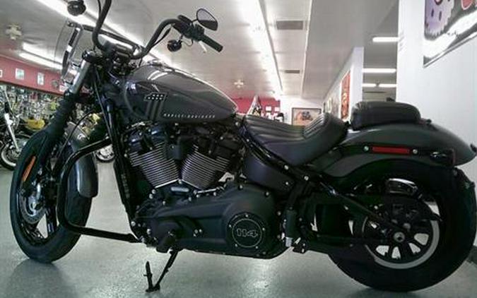 2021 Harley-Davidson Street Bob 114 First Look Preview