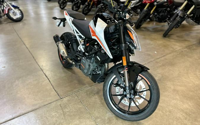 2021 KTM 390 Duke