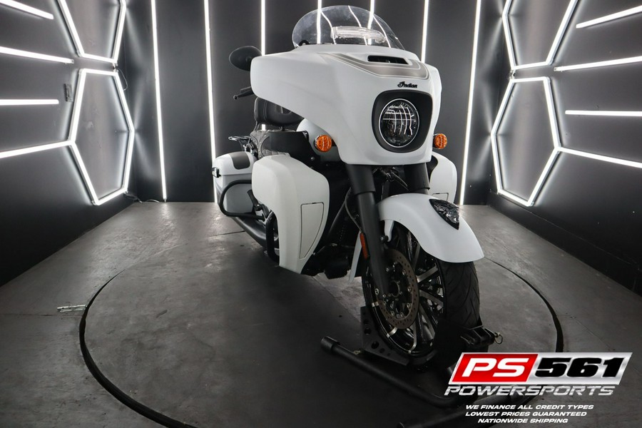 2024 Indian Chieftain® Dark Horse® with PowerBand Audio Package