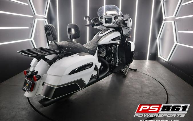 2024 Indian Chieftain® Dark Horse® with PowerBand Audio Package