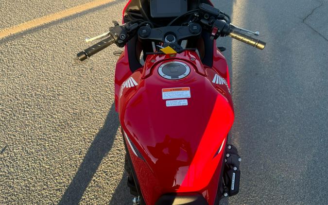 2026 Honda CBR650R E-CLUTCH