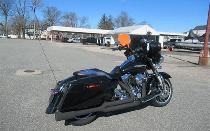 2013 Harley-Davidson Street Glide®