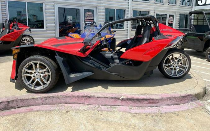 2022 Polaris Slingshot® Slingshot® SL Pearl Red (AutoDrive)