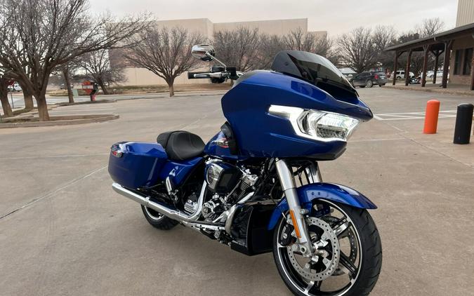 2024 Harley-Davidson® Road Glide® Blue Burst