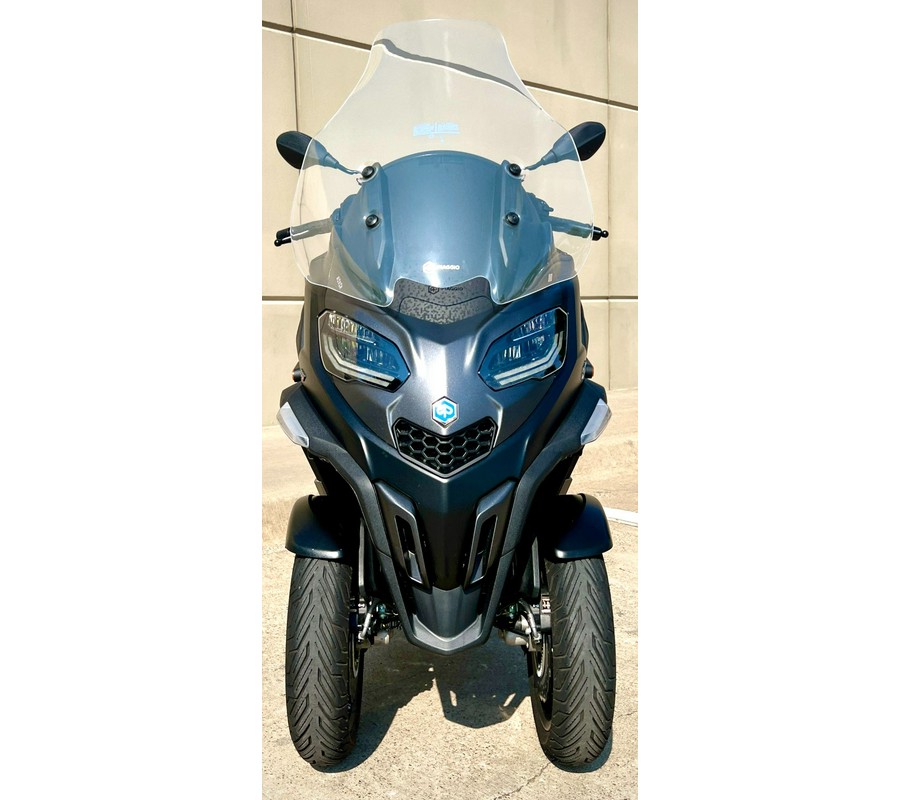 2024 Piaggio MP3 530 Exclusive