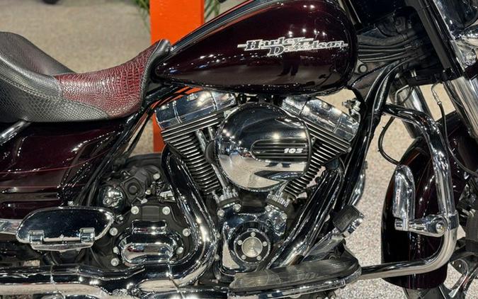2014 Harley-Davidson FLHXS - Street Glide Special