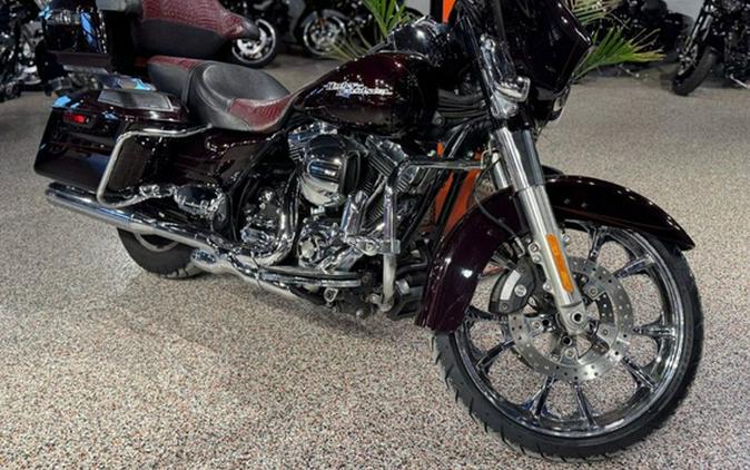 2014 Harley-Davidson FLHXS - Street Glide Special