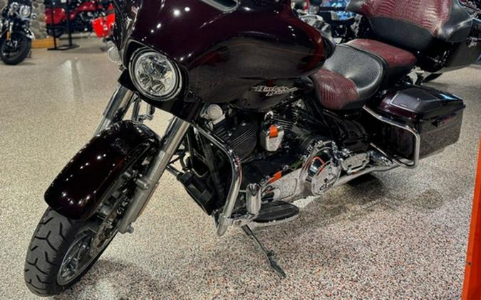 2014 Harley-Davidson FLHXS - Street Glide Special