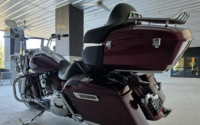 2014 Harley-Davidson® Road King® FLHR
