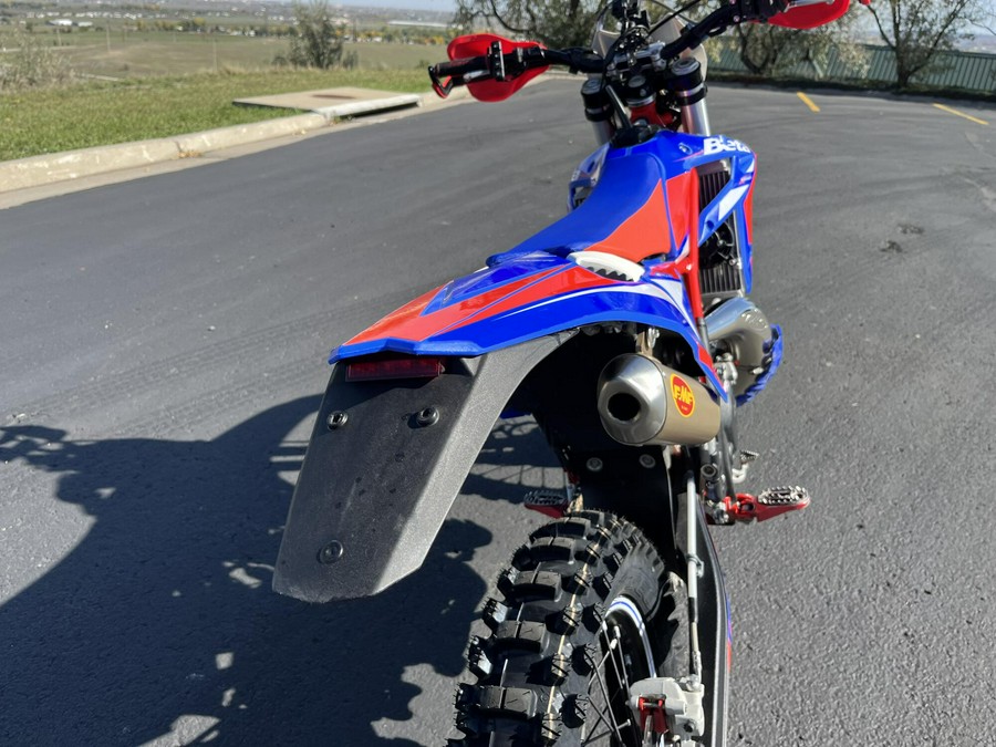 2020 Beta Xtrainer 300
