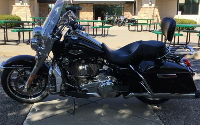 FLHR 2021 Road King