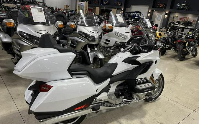 2018 Honda® Gold Wing Tour Automatic DCT Pearl White