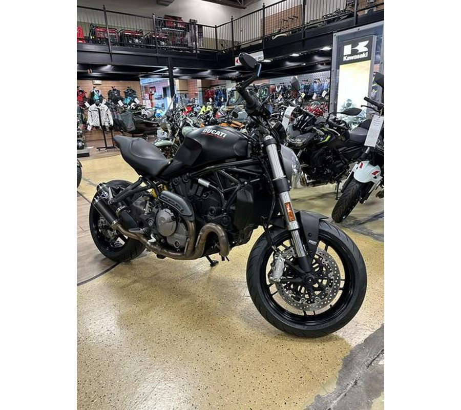 2018 Ducati Monster 821 Dark Stealth