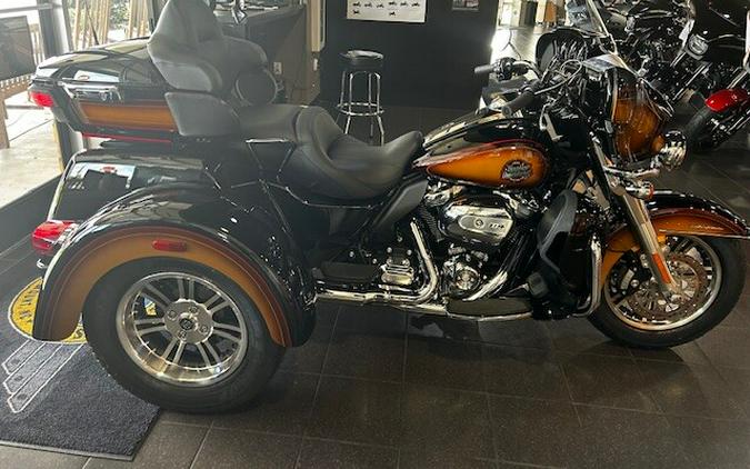 2024 Harley-Davidson Tri Glide Ultra Tobacco Fade