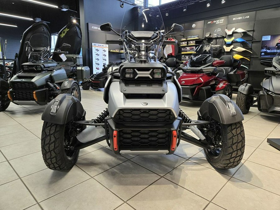 2025 Can-Am Canyon? XT