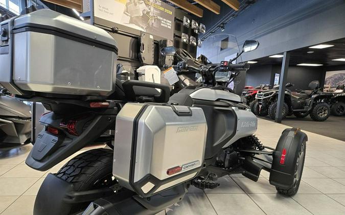 2025 Can-Am Canyon? XT