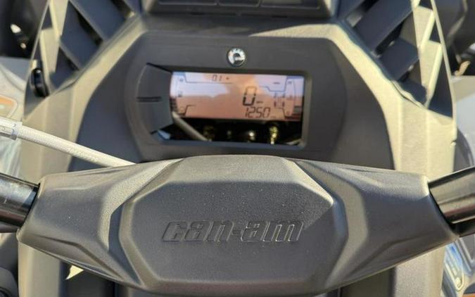 2026 Can-Am® Outlander X mr 700