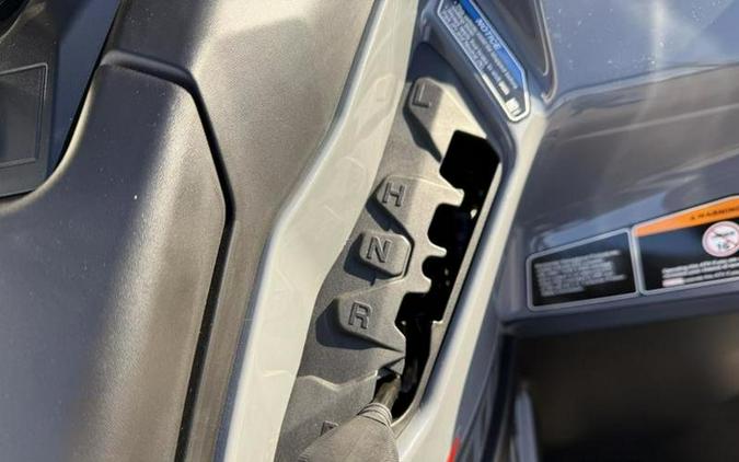 2026 Can-Am® Outlander X mr 700