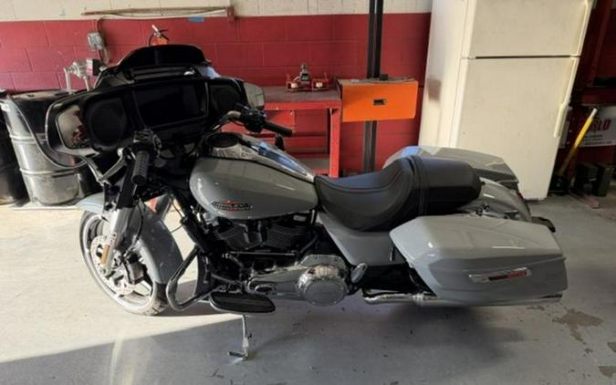 2025 Harley-Davidson® FLHX - Street Glide®